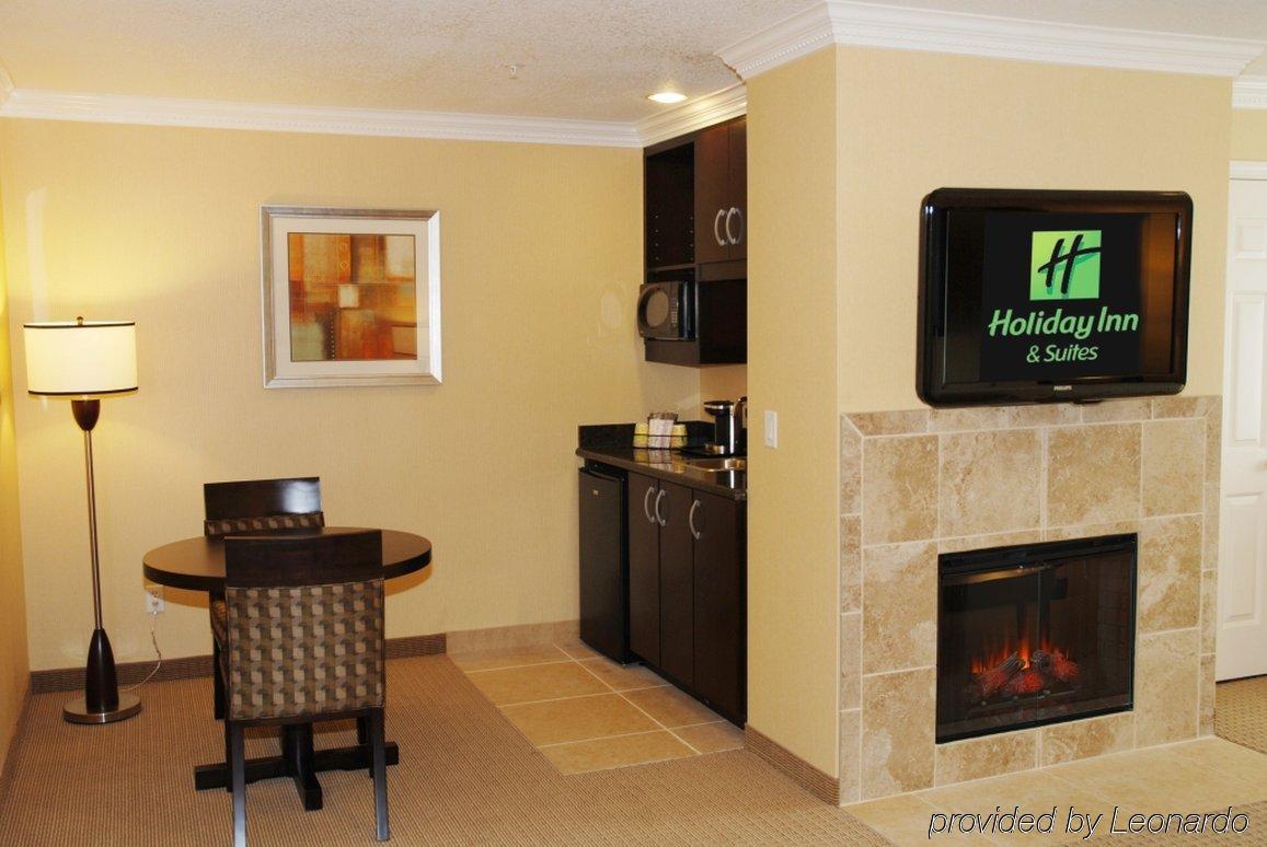 Holiday Inn & Suites San Mateo - Sfo By Ihg Room photo